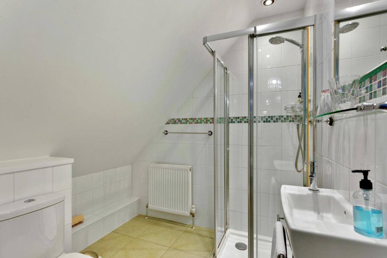 Finest Retreats - Springfields Apartment Canterbury Exterior photo